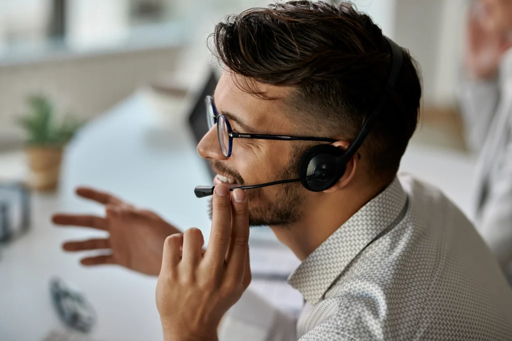 Luxer Access 24/7 US-based support team